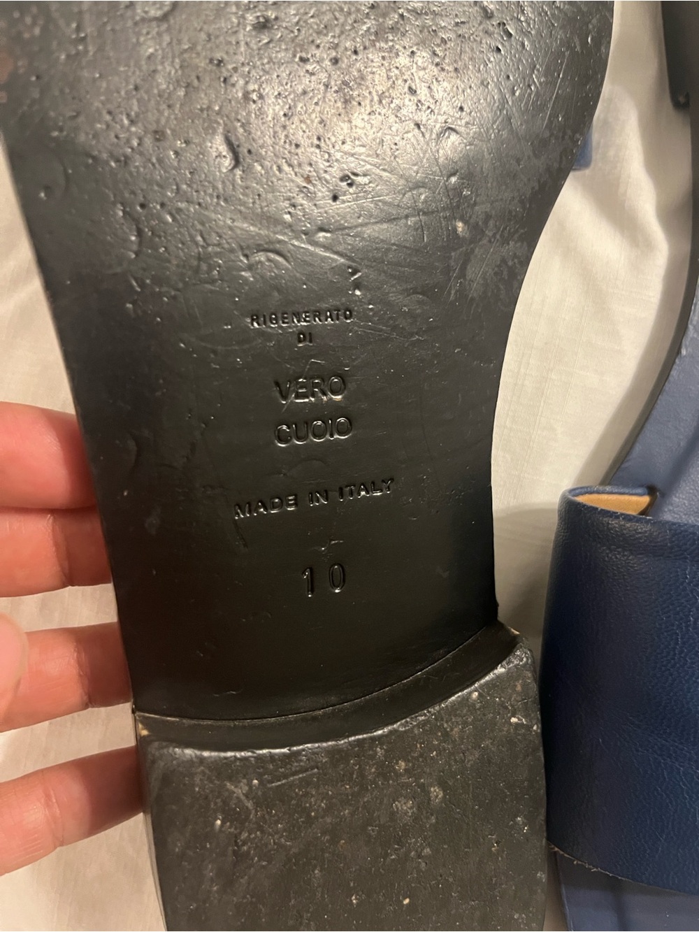 Everlane Deep Navy Wide-Strap Leather Slide Sandals - Picture 3 of 12